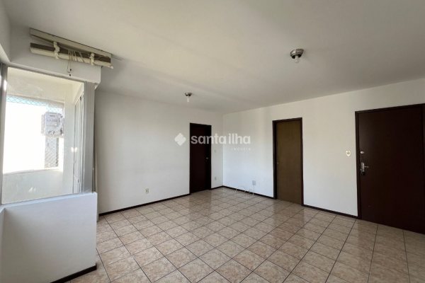 Apartamento à venda com 91m², 3 quartos, 1 suíte, 1 vaga no bairro Carvoeira em Florianópolis