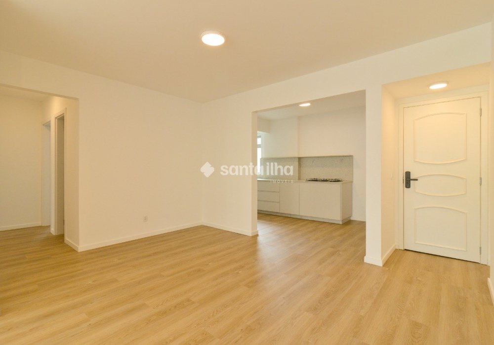 Apartamento à venda com 97m², 3 quartos, 2 suítes, 1 vaga no bairro Centro em Florianópolis - Foto 1