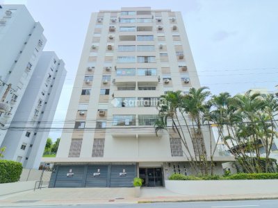 Apartamento à venda com 97m², 3 quartos, 2 suítes, 1 vaga no bairro Centro em Florianópolis - Foto 12