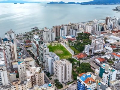 Apartamento à venda com 97m², 3 quartos, 2 suítes, 1 vaga no bairro Centro em Florianópolis - Foto 23