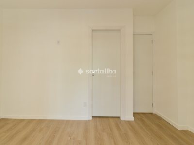 Apartamento à venda com 97m², 3 quartos, 2 suítes, 1 vaga no bairro Centro em Florianópolis - Foto 9