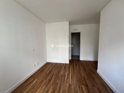 Apartamento à venda com 73m², 2 quartos, 1 suíte, 1 vaga no bairro Centro em Florianópolis - Foto 8