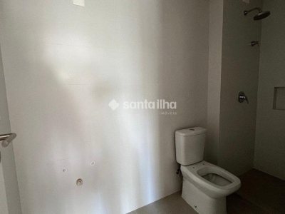 Apartamento à venda com 73m², 2 quartos, 1 suíte, 1 vaga no bairro Centro em Florianópolis - Foto 12
