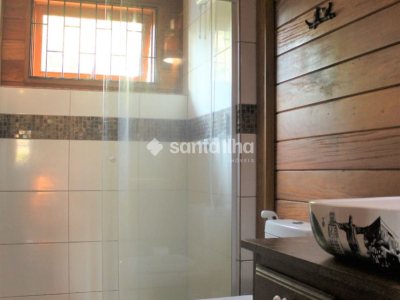 Casa à venda com 209m², 4 quartos, 1 suíte, 3 vagas no bairro Campeche em Florianópolis - Foto 28