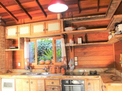 Casa à venda com 209m², 4 quartos, 1 suíte, 3 vagas no bairro Campeche em Florianópolis - Foto 4