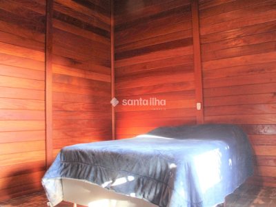 Casa à venda com 209m², 4 quartos, 1 suíte, 3 vagas no bairro Campeche em Florianópolis - Foto 17