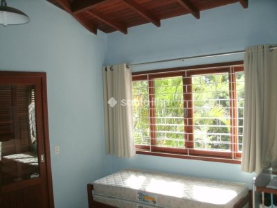 Casa à venda com 200m², 4 quartos, 2 suítes, 1 vaga no bairro Campeche em Florianópolis - Foto 67