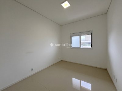 Apartamento para alugar com 171m², 3 quartos, 1 suíte, 2 vagas no bairro Campeche em Florianópolis - Foto 12