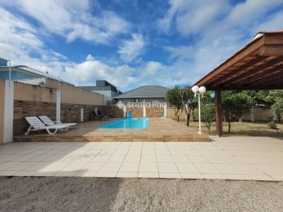 Casa à venda com 380m², 4 quartos, 2 suítes, 6 vagas no bairro Campeche em Florianópolis - Foto 25