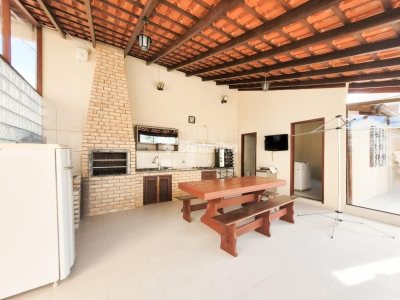 Casa à venda com 380m², 4 quartos, 2 suítes, 6 vagas no bairro Campeche em Florianópolis - Foto 27