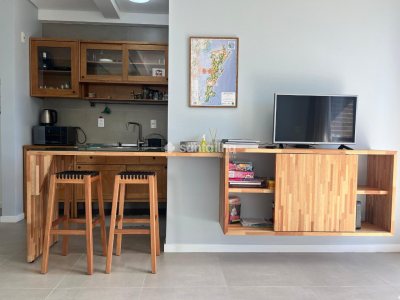 Apartamento à venda com 103m², 2 quartos, 1 suíte, 2 vagas no bairro Lagoa da Conceição em Florianópolis - Foto 4