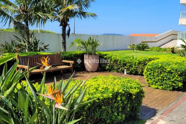 Apartamento à venda com 113m², 2 quartos, 1 suíte, 2 vagas no bairro Morro das Pedras em Florianópolis