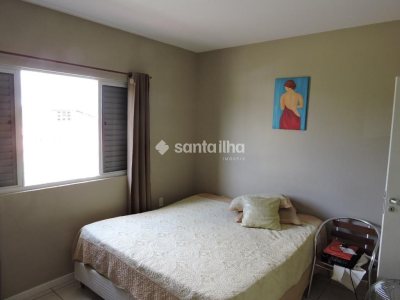 Casa à venda com 245m², 4 quartos, 1 suíte, 2 vagas no bairro Campeche em Florianópolis - Foto 21