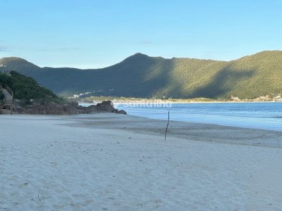 Casa para alugar ou comprar com 120m², 5 quartos, 1 suíte, 4 vagas no bairro Pântano do Sul em Florianópolis - Foto 17