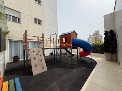 Apartamento à venda com 102m², 3 quartos, 1 suíte, 2 vagas no bairro Balneário do Estreito em Florianópolis - Foto 26