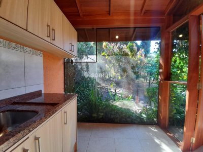 Casa em Condomínio para alugar ou comprar com 320m², 5 quartos, 5 suítes, 4 vagas no bairro Rio Tavares em Florianópolis - Foto 38