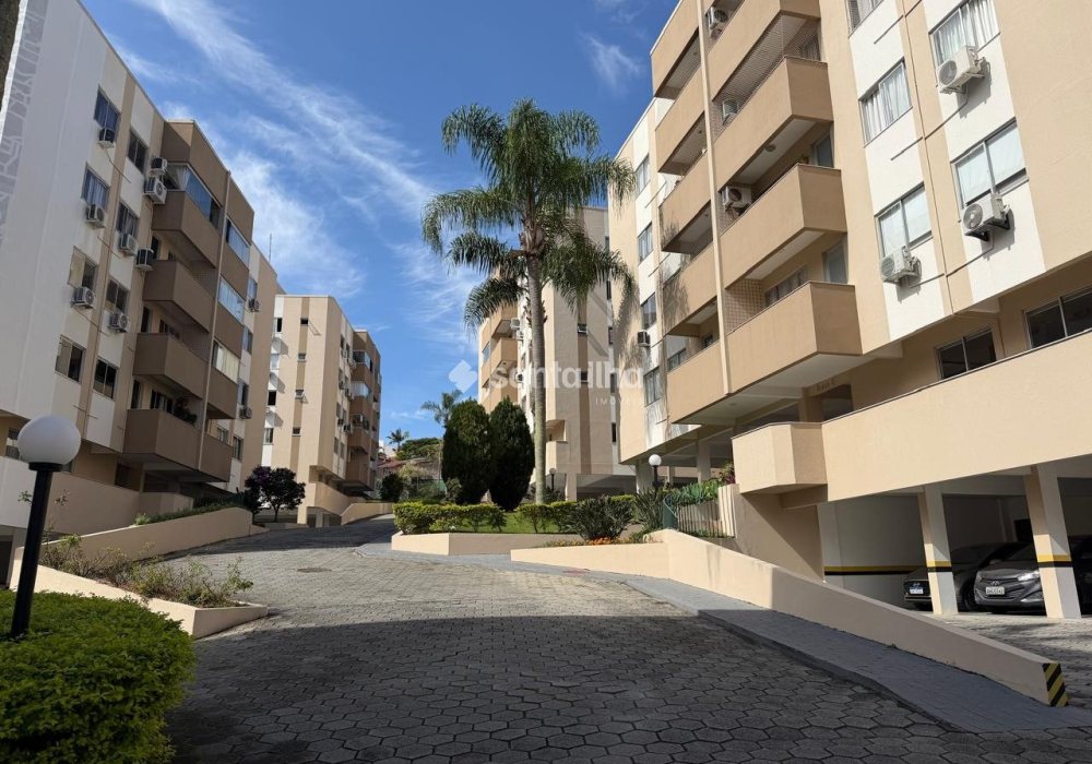 Apartamento à venda com 91m², 3 quartos, 1 suíte, 1 vaga no bairro Carvoeira em Florianópolis - Foto 1