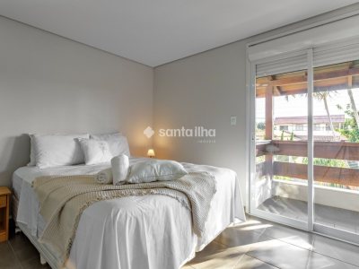 Casa em Condomínio à venda com 168m², 3 quartos, 1 suíte, 2 vagas no bairro Morro das Pedras em Florianópolis - Foto 17