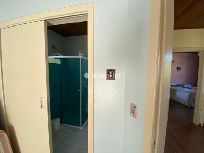 Casa à venda com 180m², 3 quartos, 1 suíte, 2 vagas no bairro Armação em Florianópolis - Foto 19