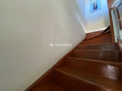 Casa à venda com 180m², 3 quartos, 1 suíte, 2 vagas no bairro Armação em Florianópolis - Foto 6