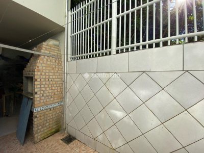 Casa à venda com 180m², 3 quartos, 1 suíte, 2 vagas no bairro Armação em Florianópolis - Foto 25