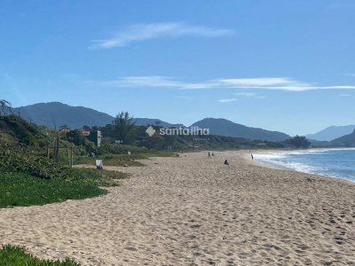 Casa à venda com 180m², 3 quartos, 1 suíte, 2 vagas no bairro Armação em Florianópolis - Foto 28