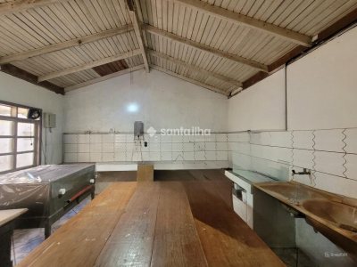 Casa à venda com 290m², 4 quartos, 1 suíte, 4 vagas no bairro Rio Tavares em Florianópolis - Foto 11