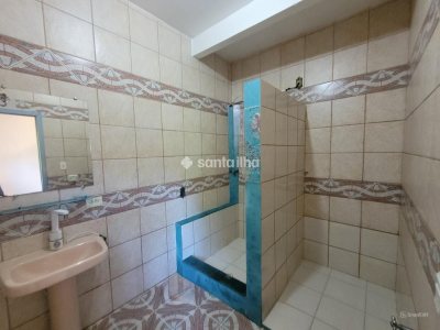 Casa à venda com 290m², 4 quartos, 1 suíte, 4 vagas no bairro Rio Tavares em Florianópolis - Foto 13