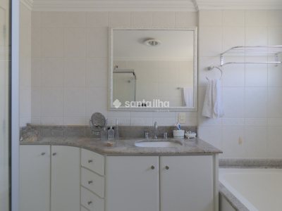 Apartamento à venda com 170m², 3 quartos, 2 suítes, 2 vagas no bairro Centro em Florianópolis - Foto 37
