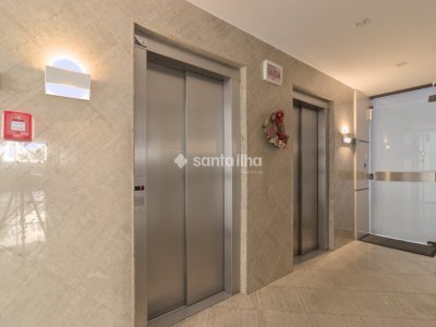 Apartamento à venda com 170m², 3 quartos, 2 suítes, 2 vagas no bairro Centro em Florianópolis - Foto 6
