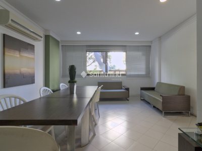 Apartamento à venda com 170m², 3 quartos, 2 suítes, 2 vagas no bairro Centro em Florianópolis - Foto 49