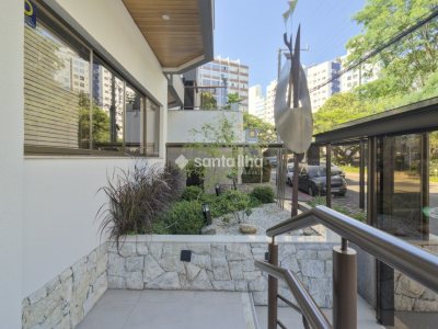 Apartamento à venda com 170m², 3 quartos, 2 suítes, 2 vagas no bairro Centro em Florianópolis - Foto 4