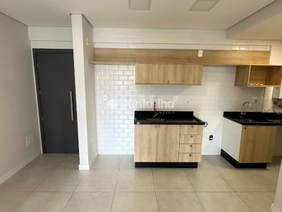 Apartamento à venda com 72m², 2 quartos, 1 suíte, 1 vaga no bairro Campeche em Florianópolis - Foto 4