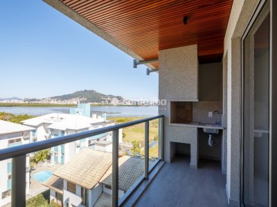 Apartamento à venda com 126m², 3 quartos, 1 suíte, 1 vaga no bairro João Paulo em Florianópolis - Foto 2
