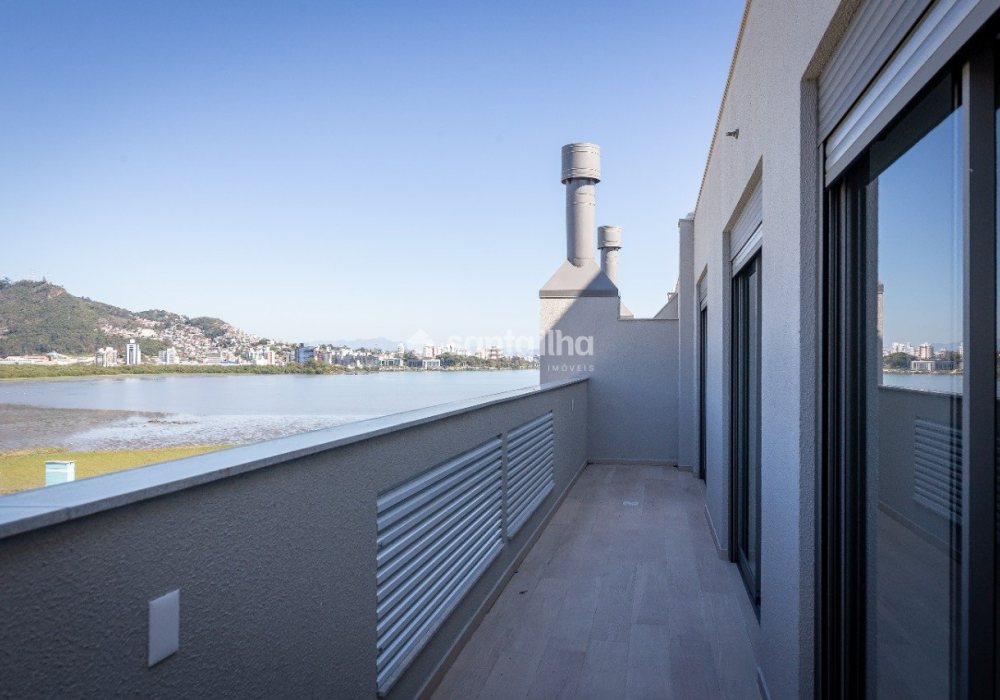 Apartamento à venda com 126m², 3 quartos, 1 suíte, 1 vaga no bairro João Paulo em Florianópolis - Foto 1
