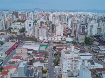 Apartamento à venda com 49m², 1 quarto, 1 suíte, 1 vaga no bairro Centro em Florianópolis - Foto 18