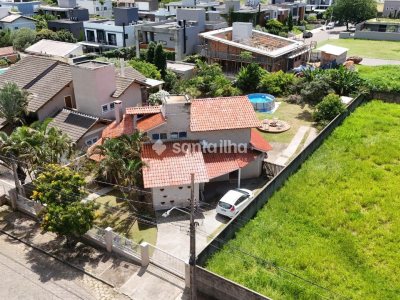 Casa à venda com 159m², 4 quartos no bairro Lagoa da Conceição em Florianópolis - Foto 2