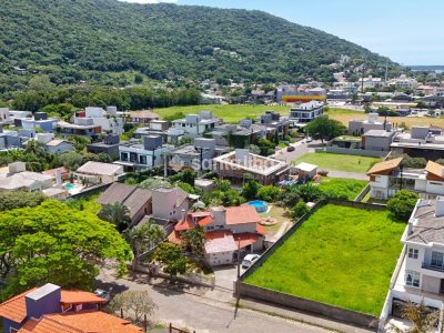 Casa à venda com 159m², 4 quartos no bairro Lagoa da Conceição em Florianópolis - Foto 4
