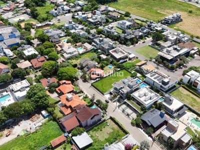 Casa à venda com 159m², 4 quartos no bairro Lagoa da Conceição em Florianópolis - Foto 15