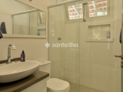 Casa à venda com 159m², 4 quartos no bairro Lagoa da Conceição em Florianópolis - Foto 56