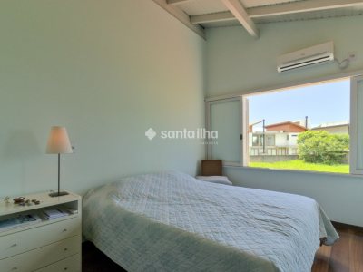 Casa à venda com 159m², 4 quartos no bairro Lagoa da Conceição em Florianópolis - Foto 46
