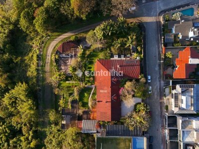Casa à venda com 678m², 6 quartos, 1 suíte, 3 vagas no bairro Centro em Florianópolis - Foto 7