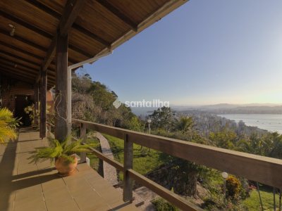 Casa à venda com 678m², 6 quartos, 1 suíte, 3 vagas no bairro Centro em Florianópolis - Foto 21