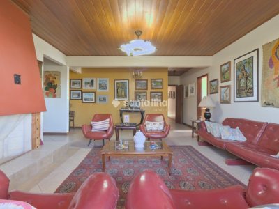 Casa à venda com 678m², 6 quartos, 1 suíte, 3 vagas no bairro Centro em Florianópolis - Foto 22