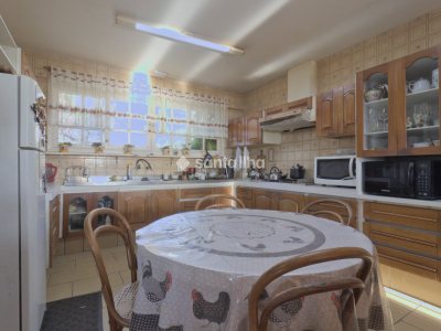Casa à venda com 678m², 6 quartos, 1 suíte, 3 vagas no bairro Centro em Florianópolis - Foto 29