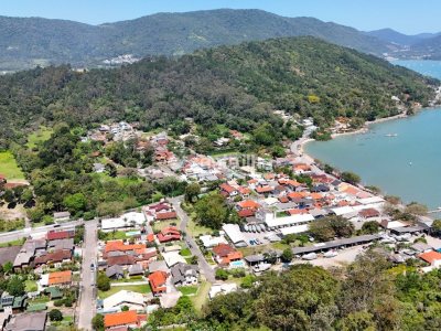 Terreno à venda com 340m² no bairro Sambaqui em Florianópolis - Foto 9