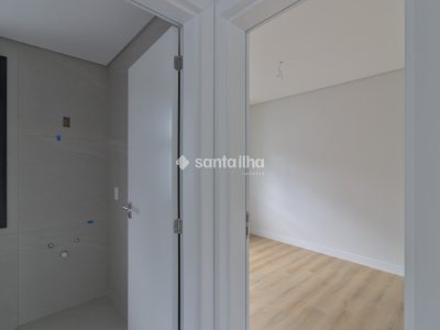 Apartamento à venda com 99m², 3 quartos, 1 suíte, 2 vagas no bairro Coqueiros em Florianópolis - Foto 9