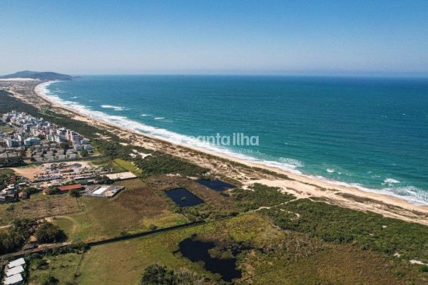 Apartamento à venda com 92m², 2 quartos, 1 vaga no bairro Novo Campeche em Florianópolis