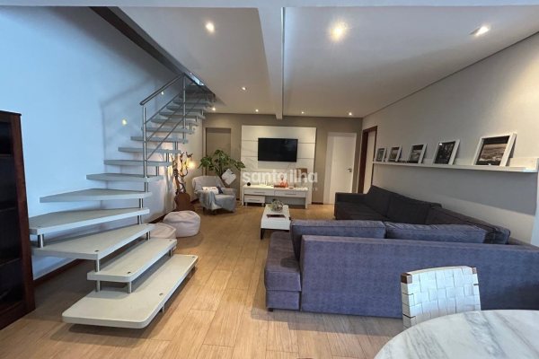 Apartamento à venda com 230m², 4 quartos, 4 suítes, 3 vagas no bairro Lagoa da Conceição em Florianópolis