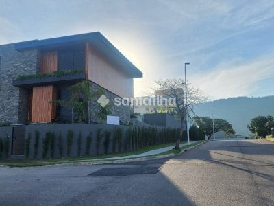 Casa à venda com 474m², 4 quartos, 4 suítes, 8 vagas no bairro Lagoa da Conceição em Florianópolis - Foto 5